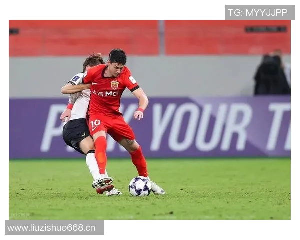 亚冠激战上港对决素可泰全力争胜展现球队实力与风采 亚冠激战上港对决素可泰全力争胜展现球队实力与风采