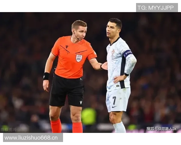 全球足坛风云变幻 世界顶级球星与赛事背后的故事与精彩瞬间 全球足坛风云变幻 世界顶级球星与赛事背后的故事与精彩瞬间